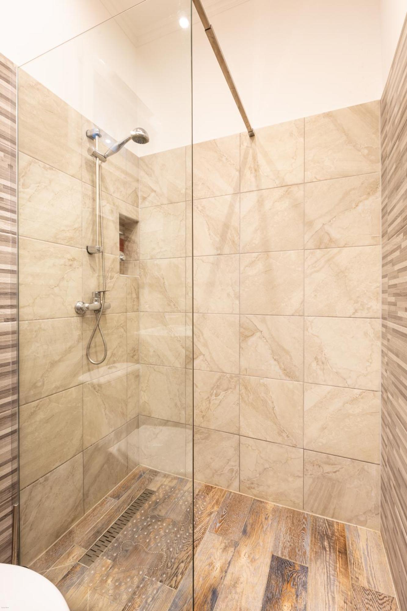 Mari&emi Flat In Corvin Appartamento Budapest
