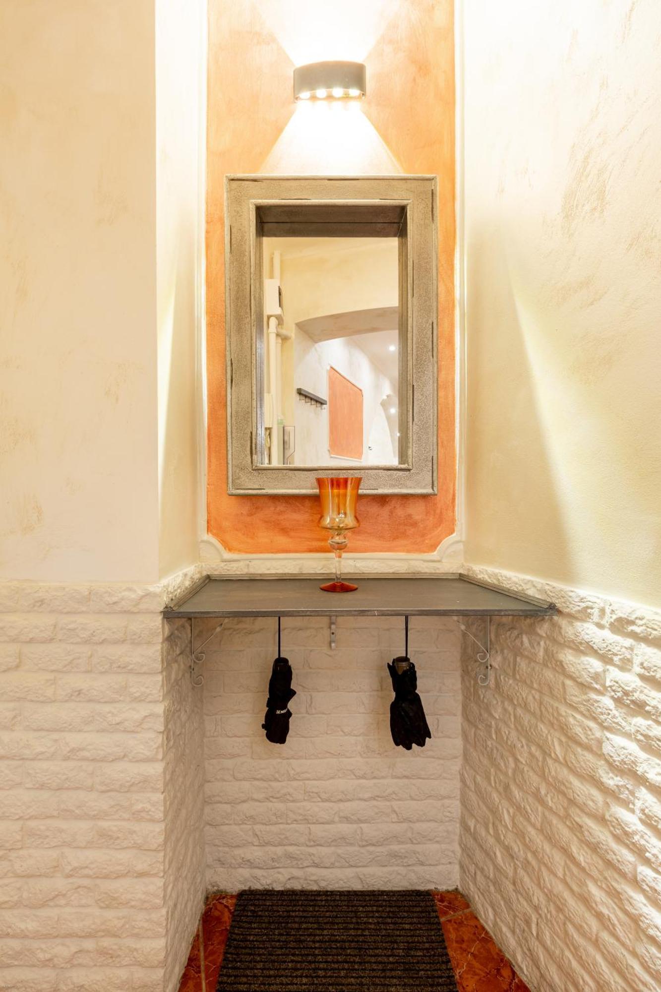 Mari&emi Flat In Corvin Appartamento